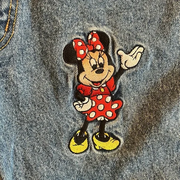 Vintage Denim Minnie Mouse Shorts - Picture 4 of 8